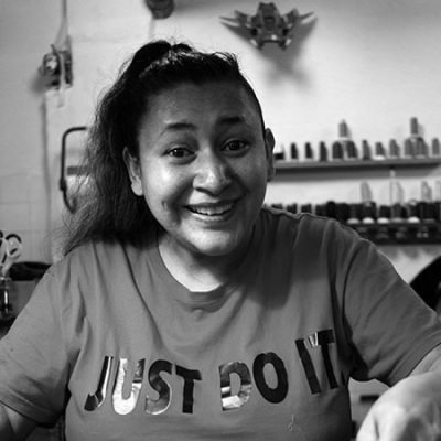 «Enseñar a asimilar el fracaso», la artesana que empezó 15 veces de 0