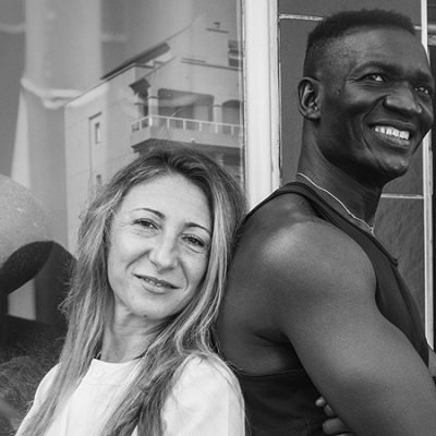 «Es la sensación de que te están mordiendo y luego te soplan» Black and White, la historia
